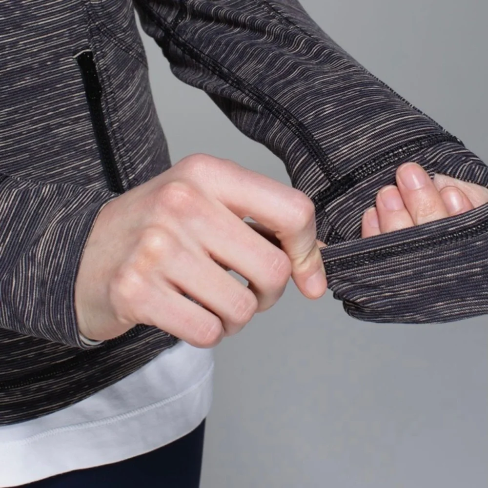 Lululemon Forme Jacket *Cuffins Wee Are From Space Black Cashew